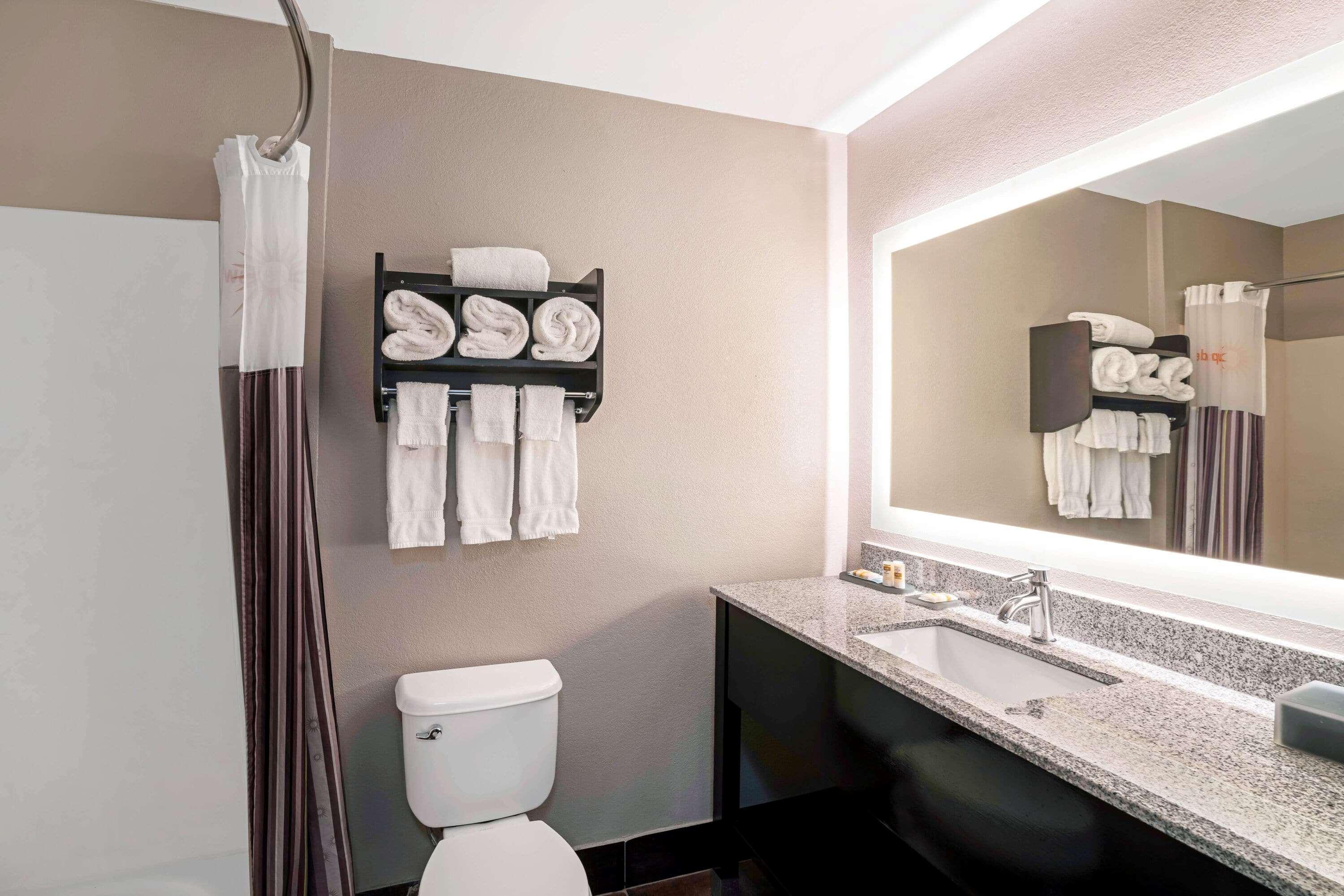La Quinta By Wyndham Lebanon Hotel Ngoại thất bức ảnh